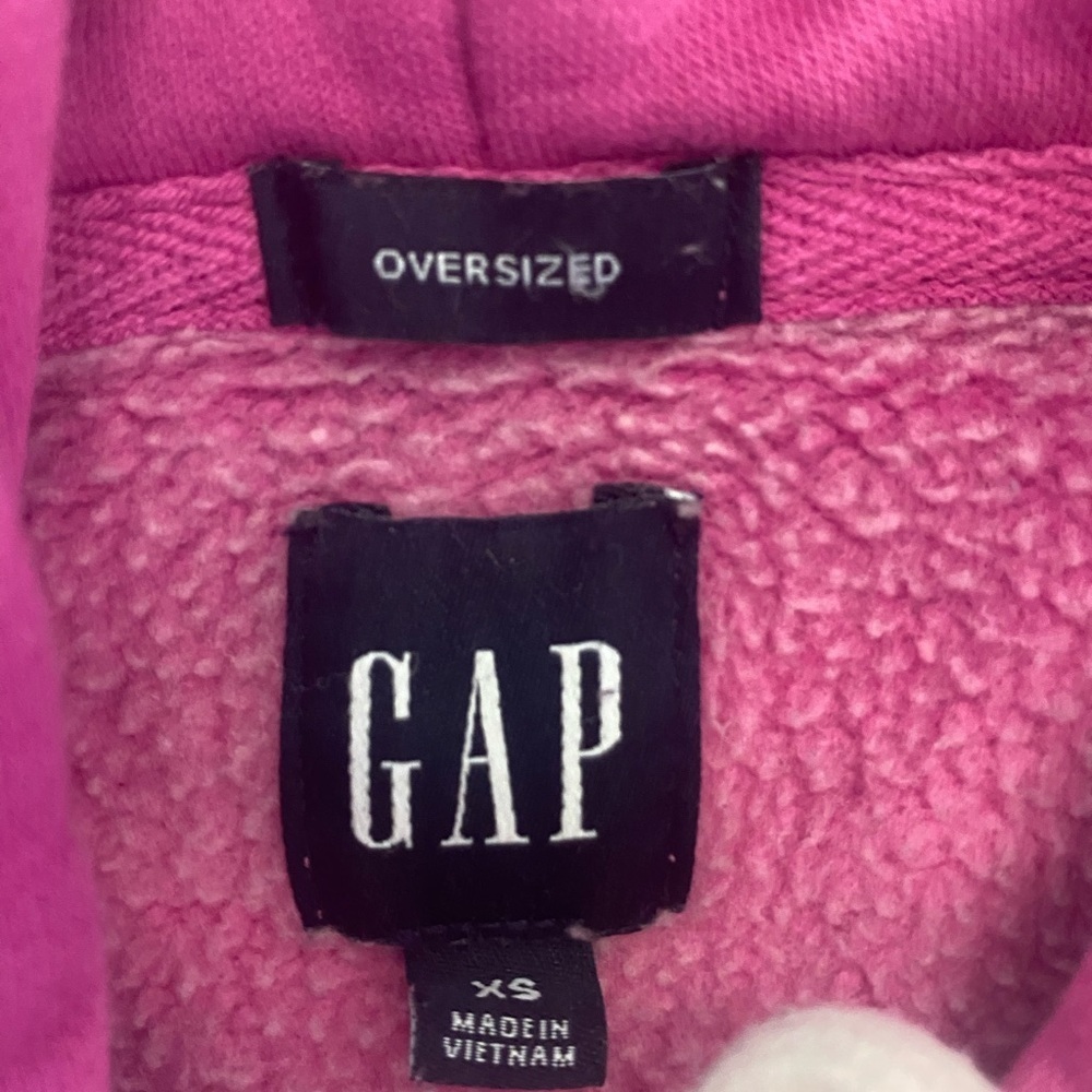 Gap Women’s Oversized Tie-Dye Hoodie - Picture 3 of 3